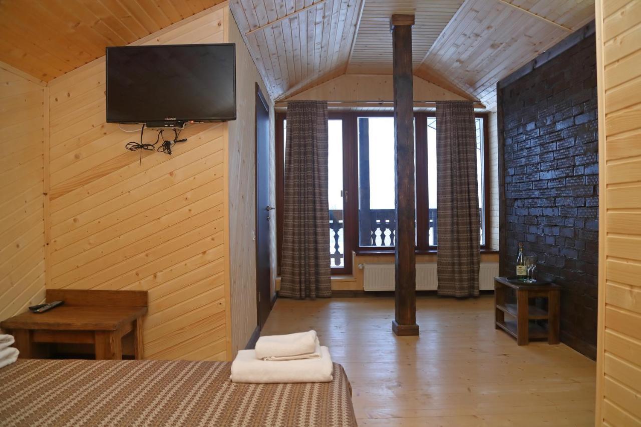 Гук Ресторанно-Готельний Комплекс Bukovel Exterior photo