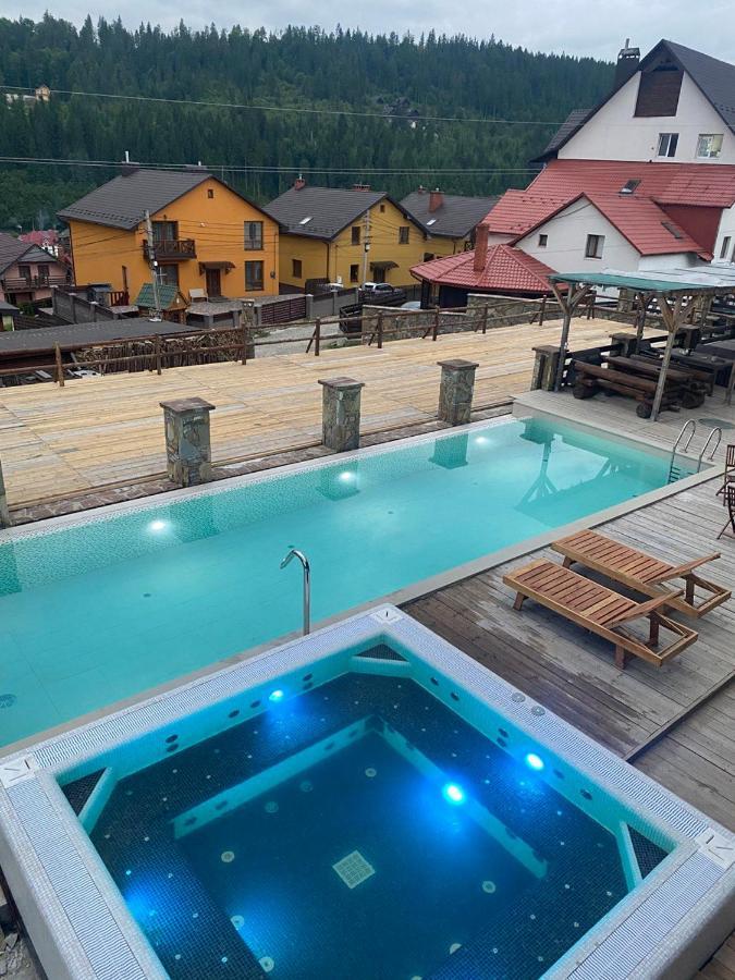 Гук Ресторанно-Готельний Комплекс Bukovel Exterior photo